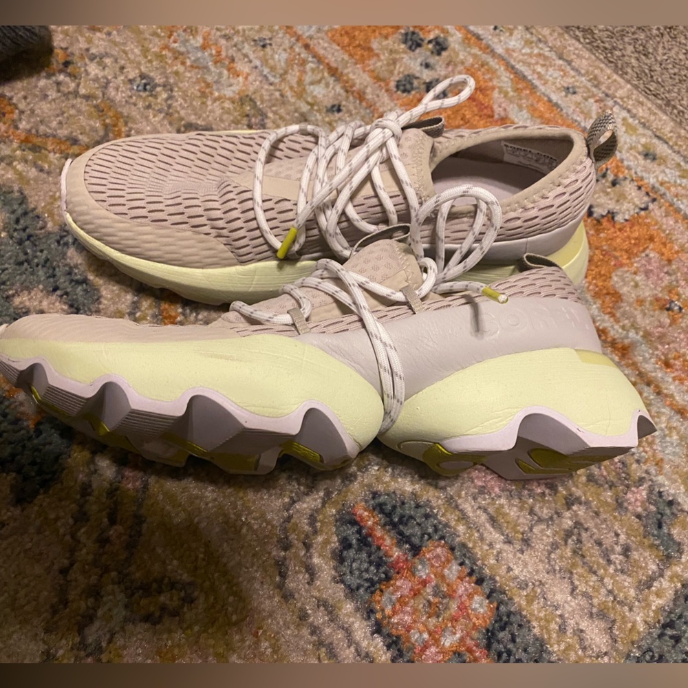 Sorel Kinetic Impact Sneaker. Gently worn!